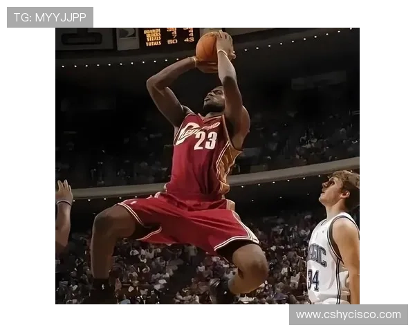 詹姆斯职业生涯轨迹:从新秀到联盟常青树的持续提升之路 詹姆斯职业生涯轨迹:从新秀到联盟常青树的持续提升之路