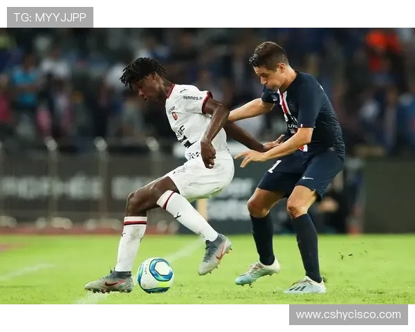 卡马文加是否依赖体系？战术角色与适配性分析